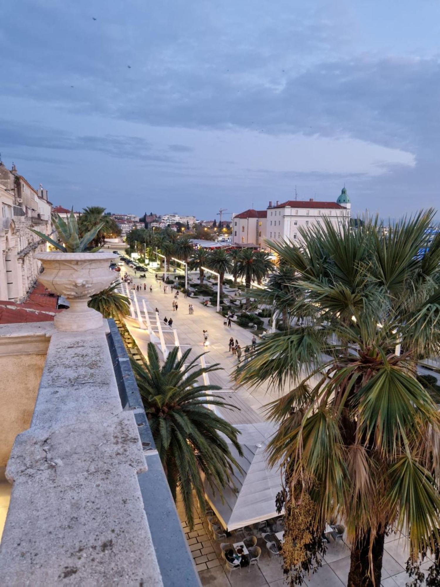 Riva Luxury Suites Split Exterior foto